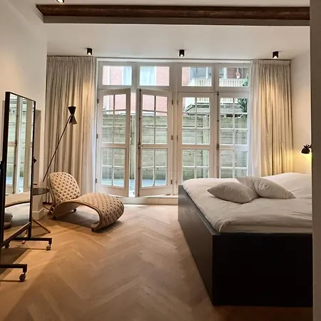 The Design With Canal-view Appartamento