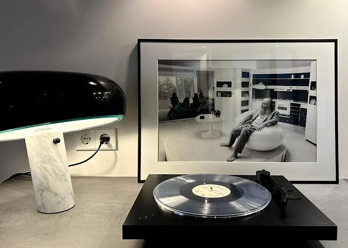 Apartment The Design With Canal-view